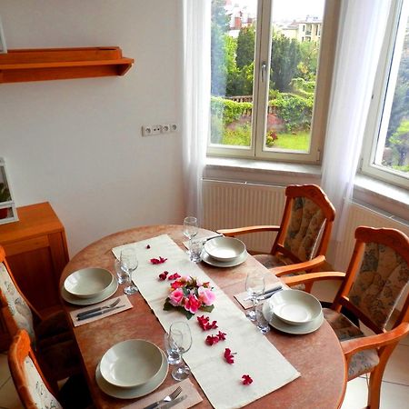 Spacious Apartment Below Spilberk Castle Brno Bagian luar foto