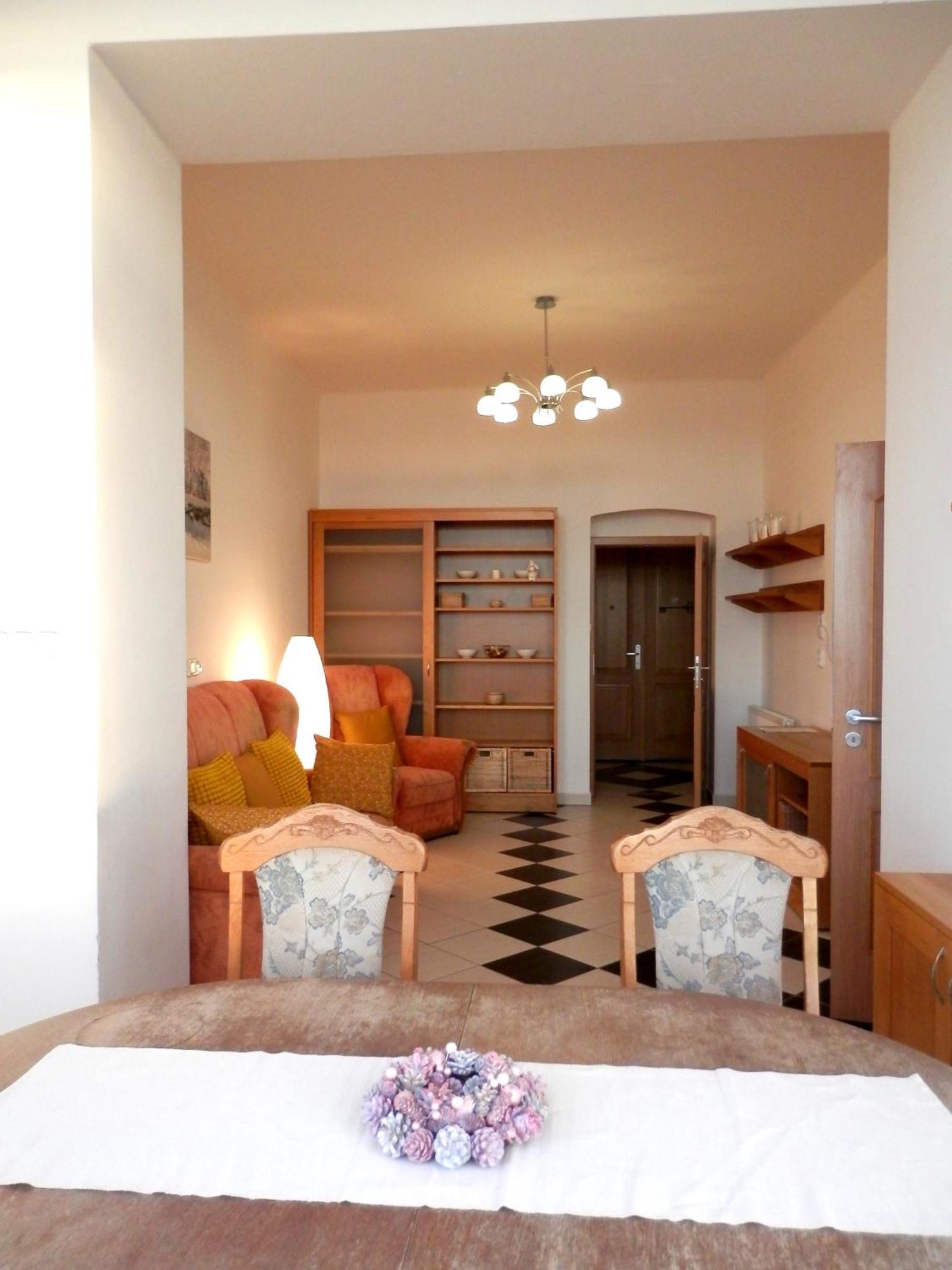 Spacious Apartment Below Spilberk Castle Brno Bagian luar foto