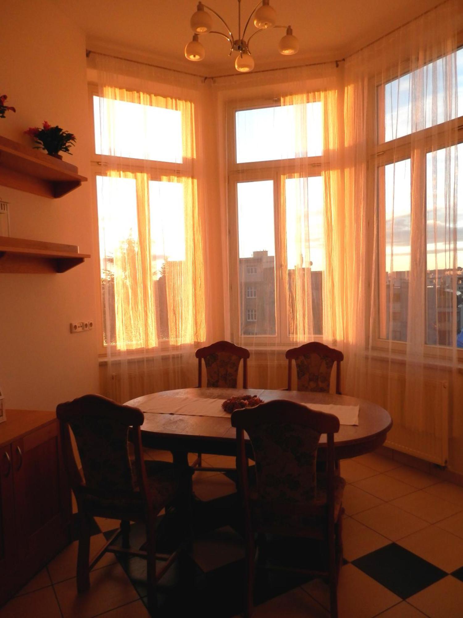 Spacious Apartment Below Spilberk Castle Brno Bagian luar foto