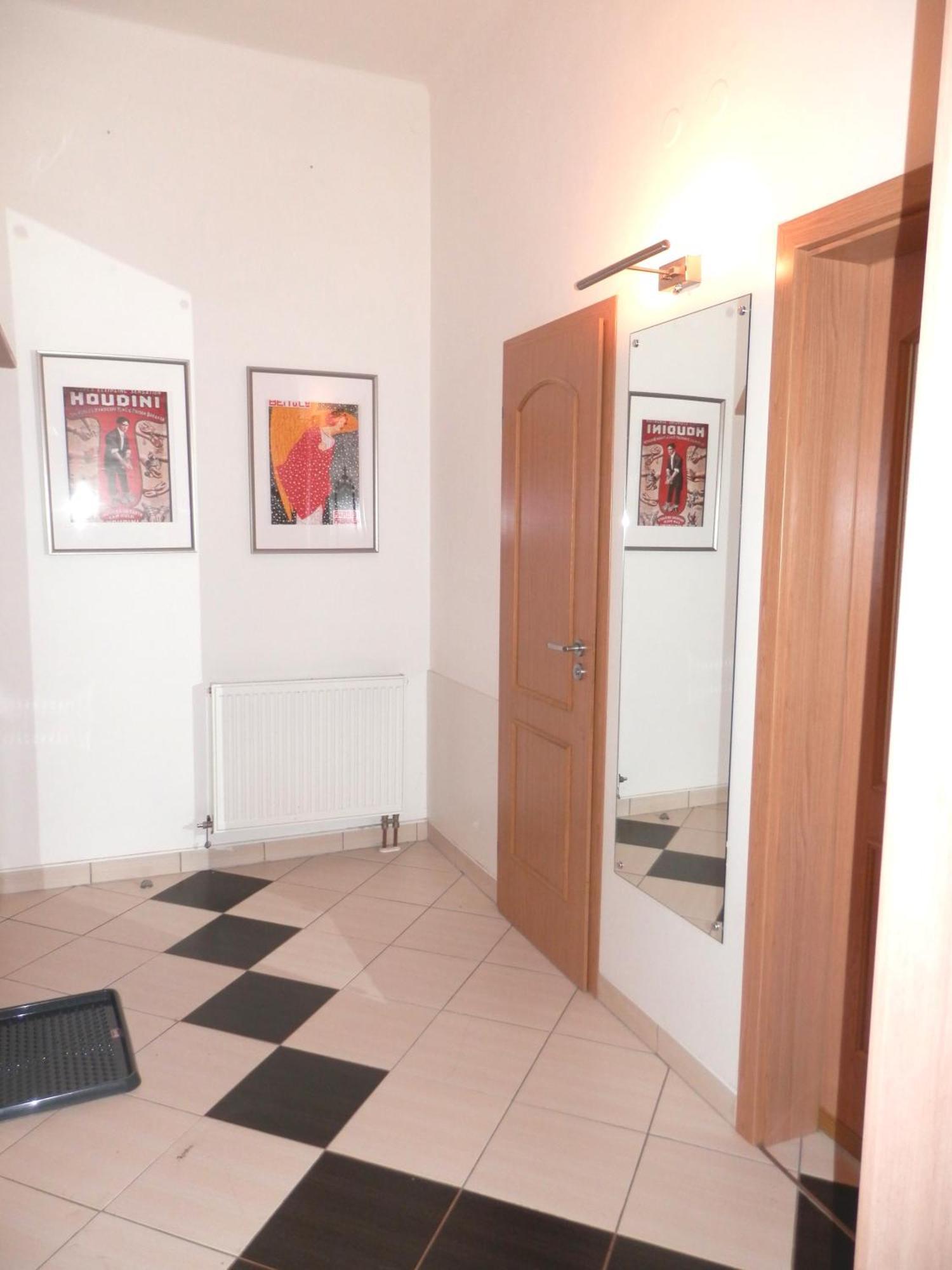 Spacious Apartment Below Spilberk Castle Brno Bagian luar foto