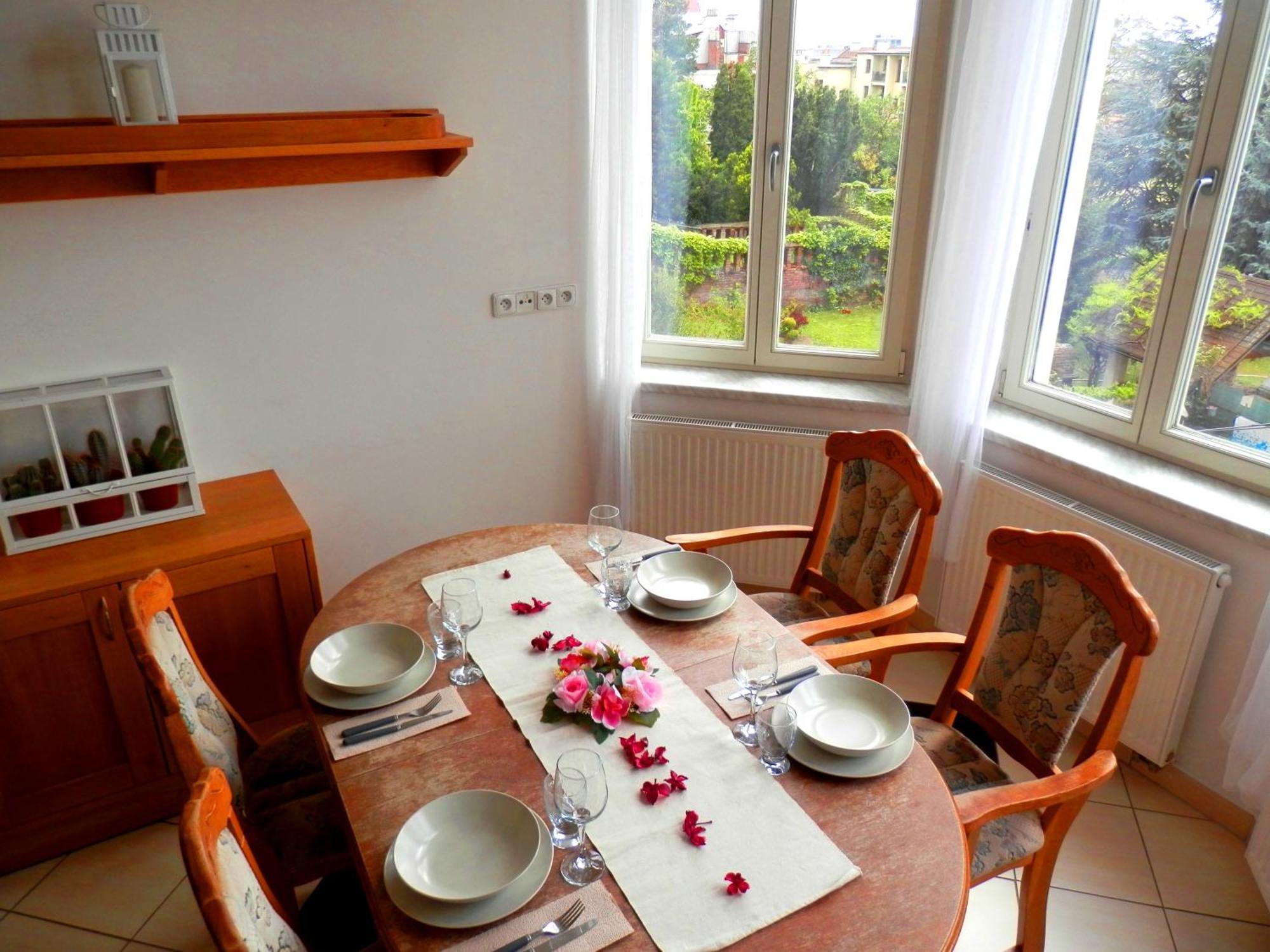 Spacious Apartment Below Spilberk Castle Brno Bagian luar foto